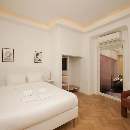 Four Horizons By Hosty 3*