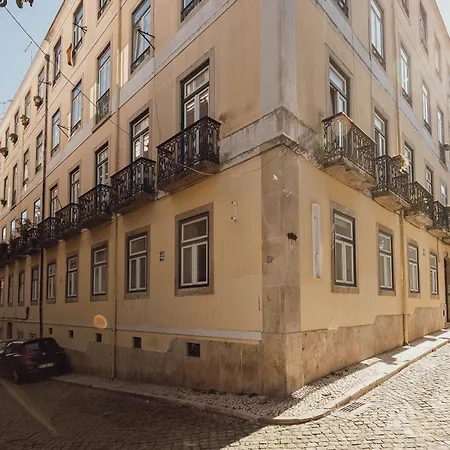 Four Horizons By Hosty Gasthuis Lissabon