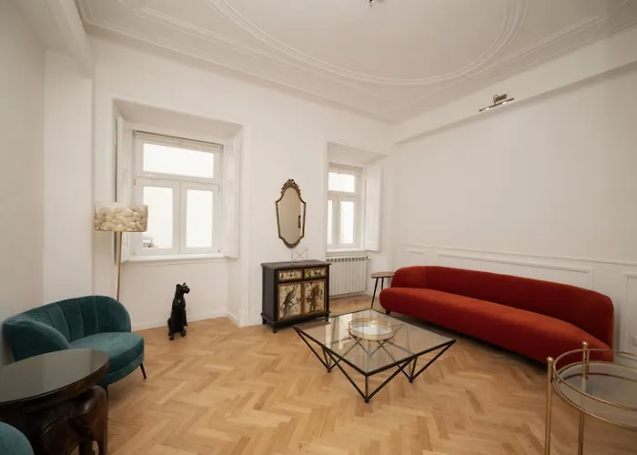 ゲストハウス Four Horizons By Hosty 3*