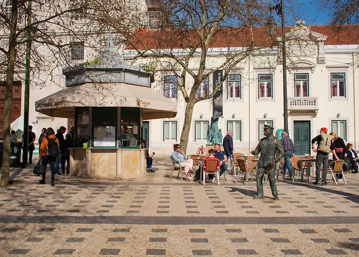 Four Horizons By Hosty リスボン